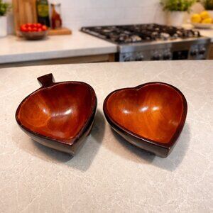 Vintage MCM set of 2 hearts shaped wooden bowls serving dishes decorative only